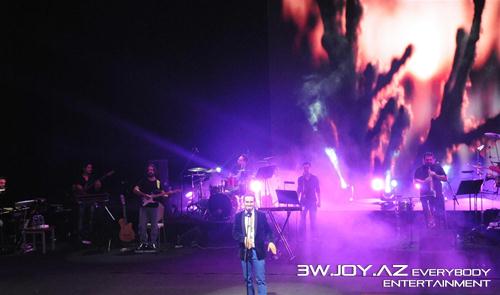 Mustafa Ceceli Bakıda konsert verdi Mustafa Ceceli Bakıda konsert verdi