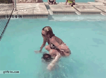 1308241757_girl_swimming_pool_backflip_fail.gif