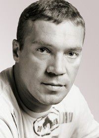 Олег Чернов