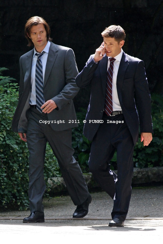 110824PI1-SUPERNATURAL-BROS-01.jpg