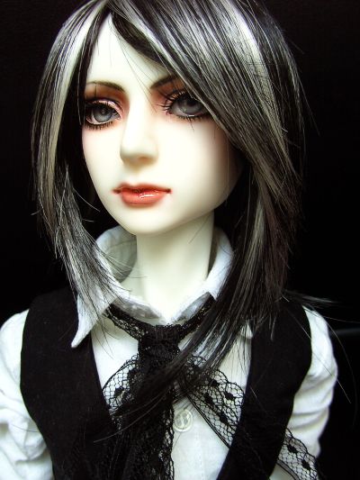 mr_doll_by_caw.jpg