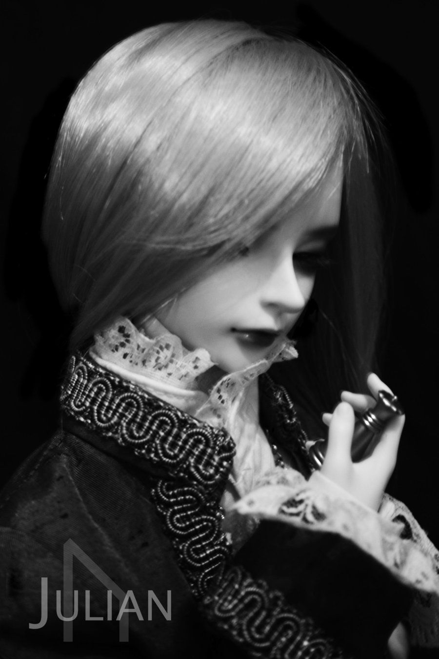 BJD__Julian_01_by_Felicia_kitty.jpg