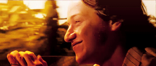 tumblr_m7r9wyUfy51r5j9dzo1_500.gif