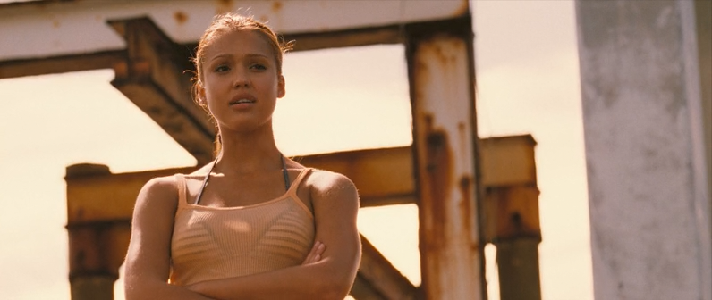 Into.the.Blue.2005.BDRip-AVC.by encoderrr.mkv_snapshot_00.06.21_[2012.07.27_21.24.22].png
