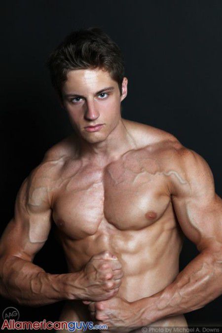 Mike Ryan bodybuilder