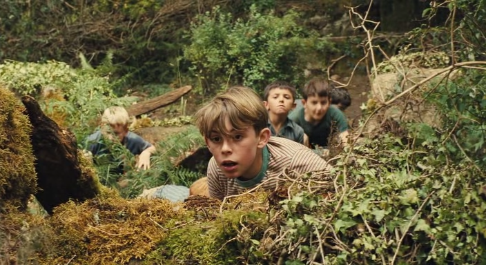 War of the Buttons.2011.HDRip.XviD.2200MB. rip by [Assassin's Creed].avi_snapshot_00.32.18_[2012.10.