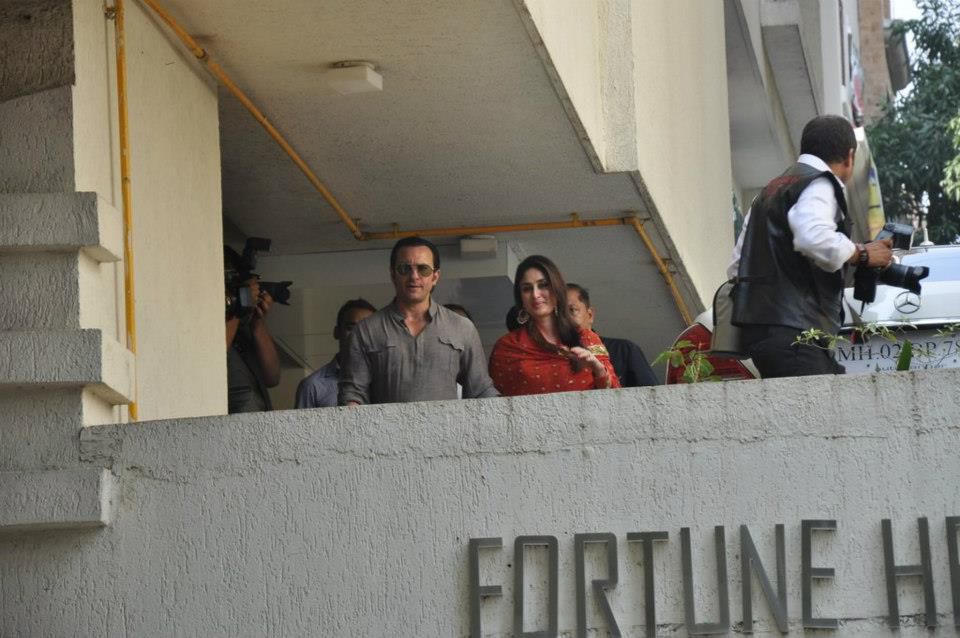 Саиф али кхан и карина капур