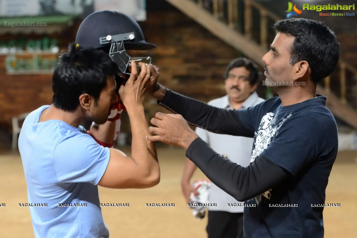 ccl-telugu-warriors-practice-match26.jpg