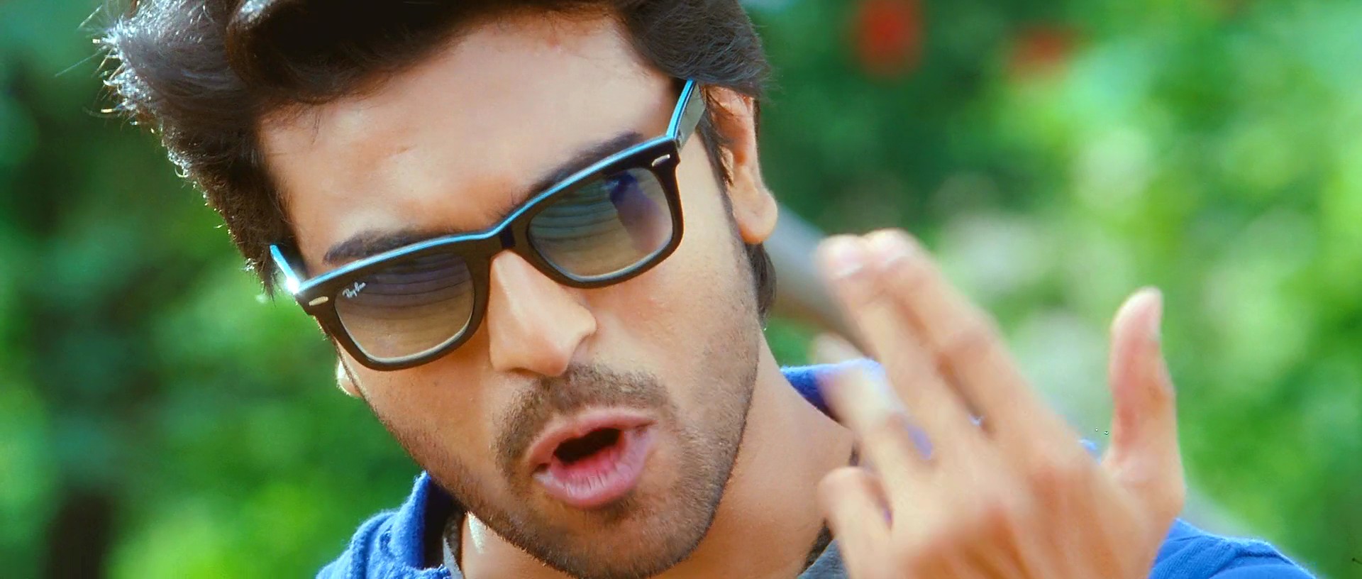 Racha.2012.1080p.BluRay.x264.DTS-HD-MA.Esubs-DDR.mkv (0_43_54) 003554.jpg