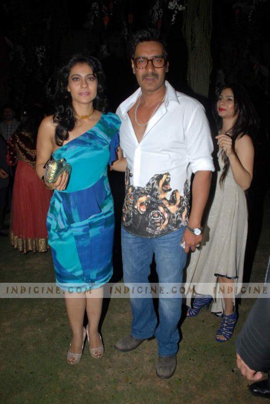 94374-Kajol-with-husband-Ajay-Devgan-large.jpg