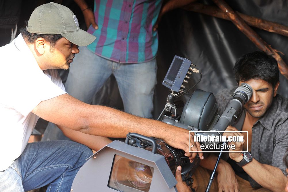 working-yevadu2.jpg
