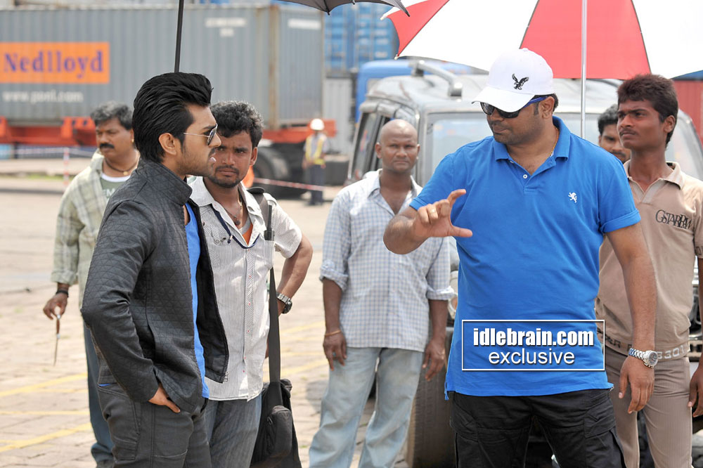 working-yevadu12.jpg