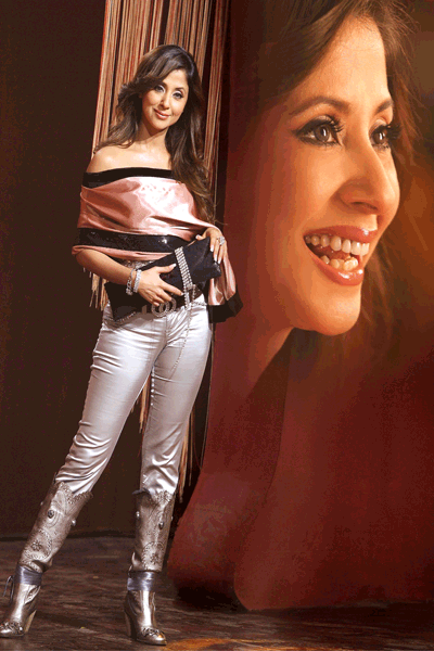 Urmila-Matondkar.png