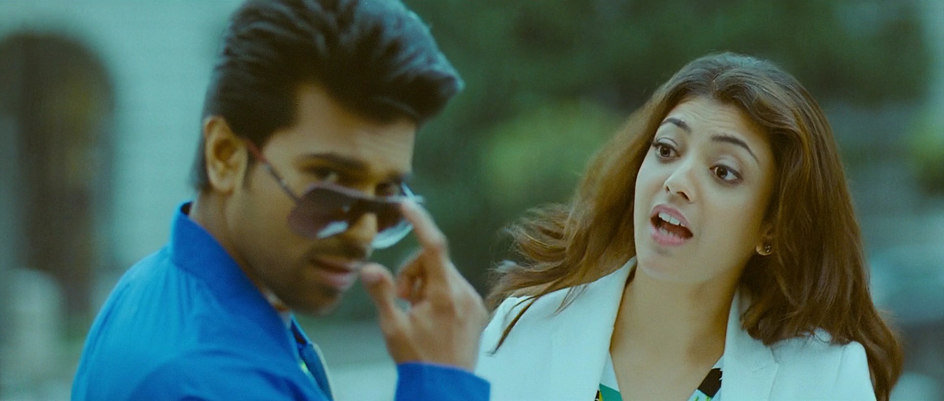 Naayak - Blu-Ray - 1080p - x264 - DTS - [DDR].mkv (0_49_48) 001098.jpg
