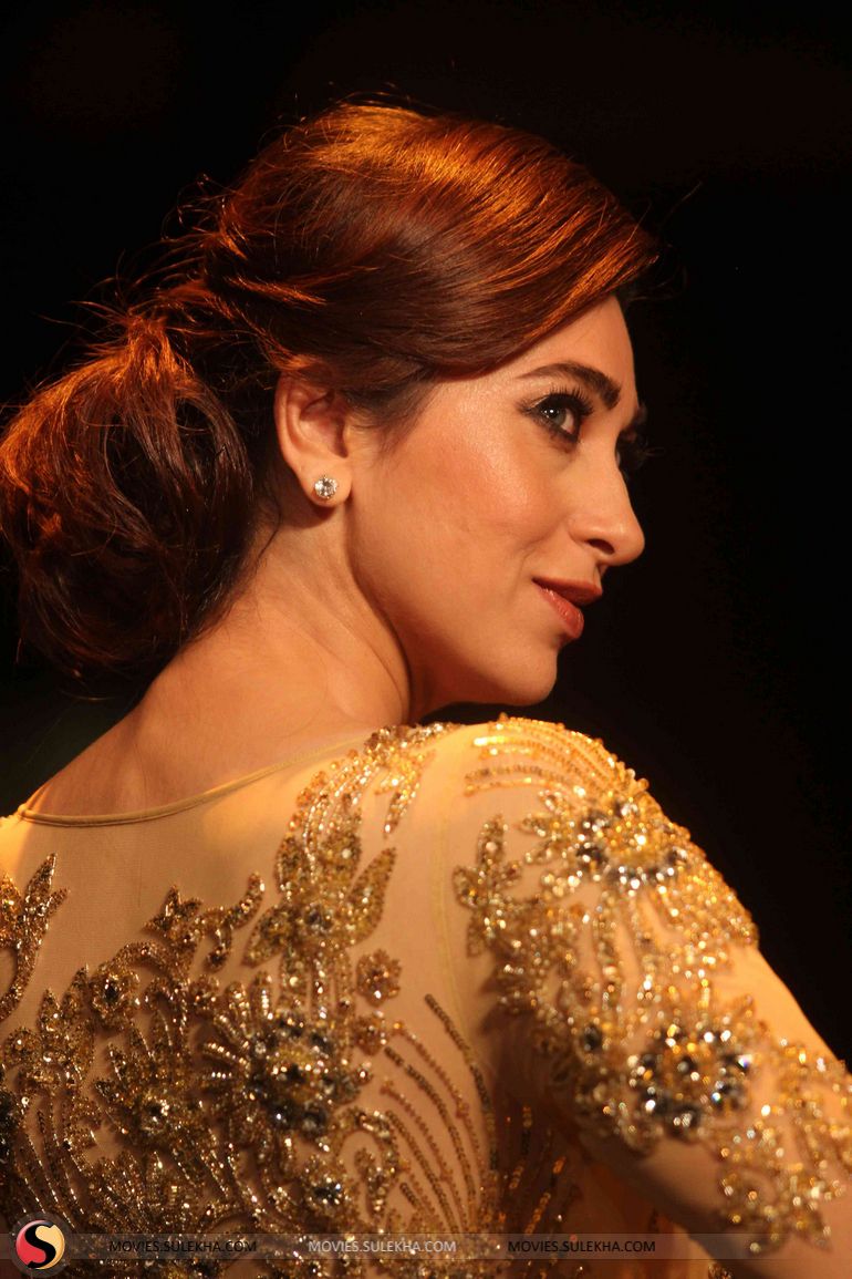 vikram-phadnis-show-at-lakme-fashion-week-2013-stills01.jpg
