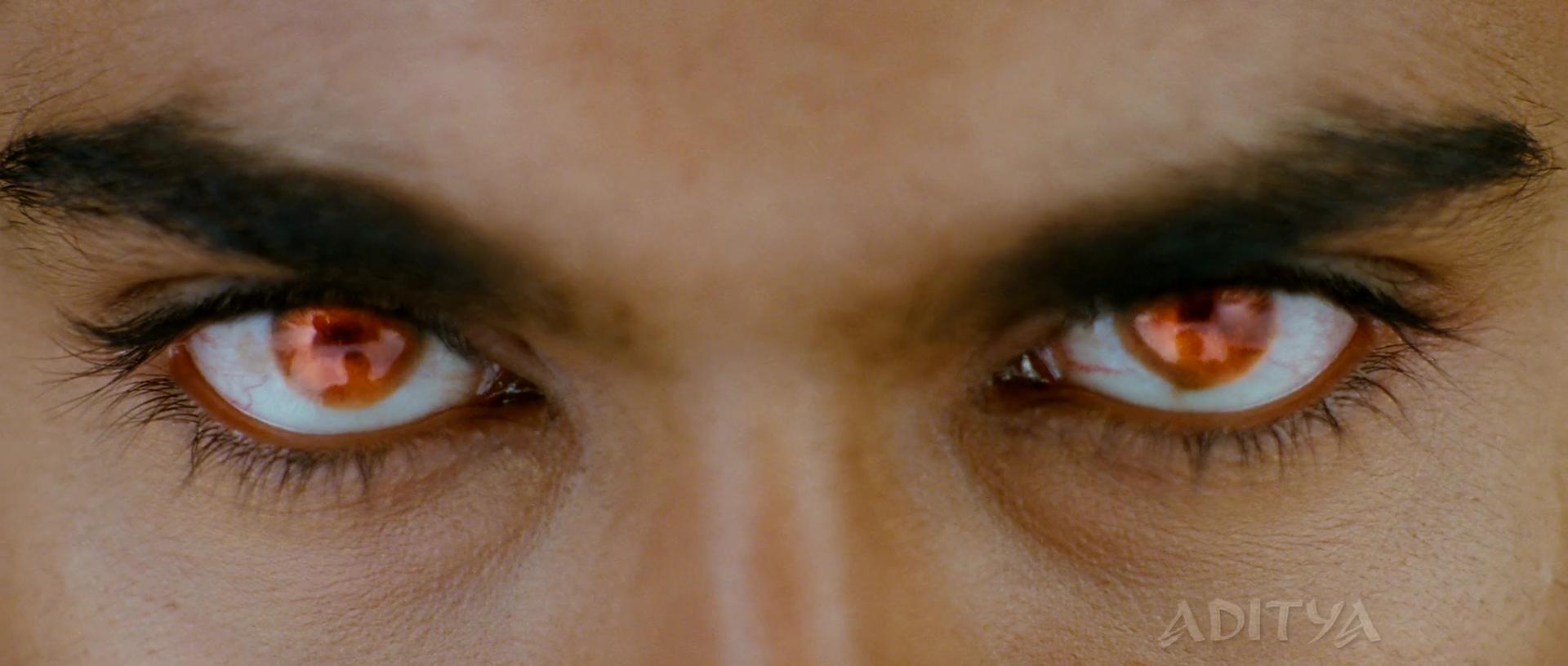 Racha.2012.1080p.BluRay.x264.DTS-HD-MA.Esubs-DDR[18-14-56].JPG