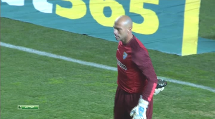 Чемпионат Испании 2013-2014  17-й тур  Эльче – Малага  НТВ+.avi_20131221_192905.915.jpg