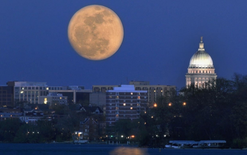 supermoon-ftr.jpg