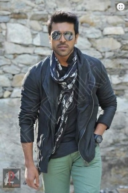 Yevadu movie gallery from AP Talkies13.jpeg