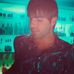 tumblr_n3h9emiz1X1r3p9oto8_r1_250.gif