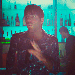 tumblr_n3h9emiz1X1r3p9oto6_r1_250.gif