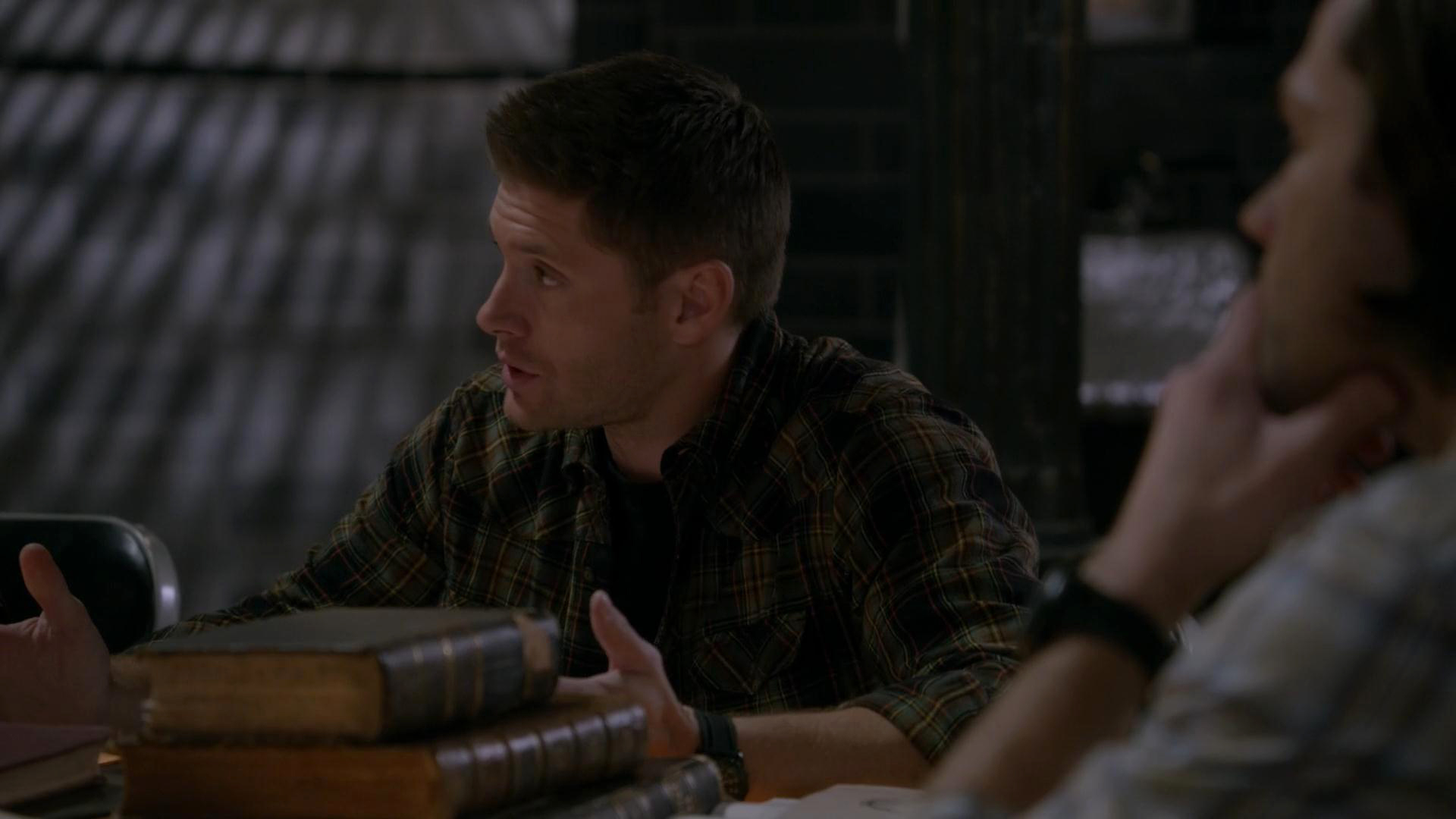 10x10 The Hunter Games.mkv_snapshot_22.31_[2015.01.26_21.11.17].jpg