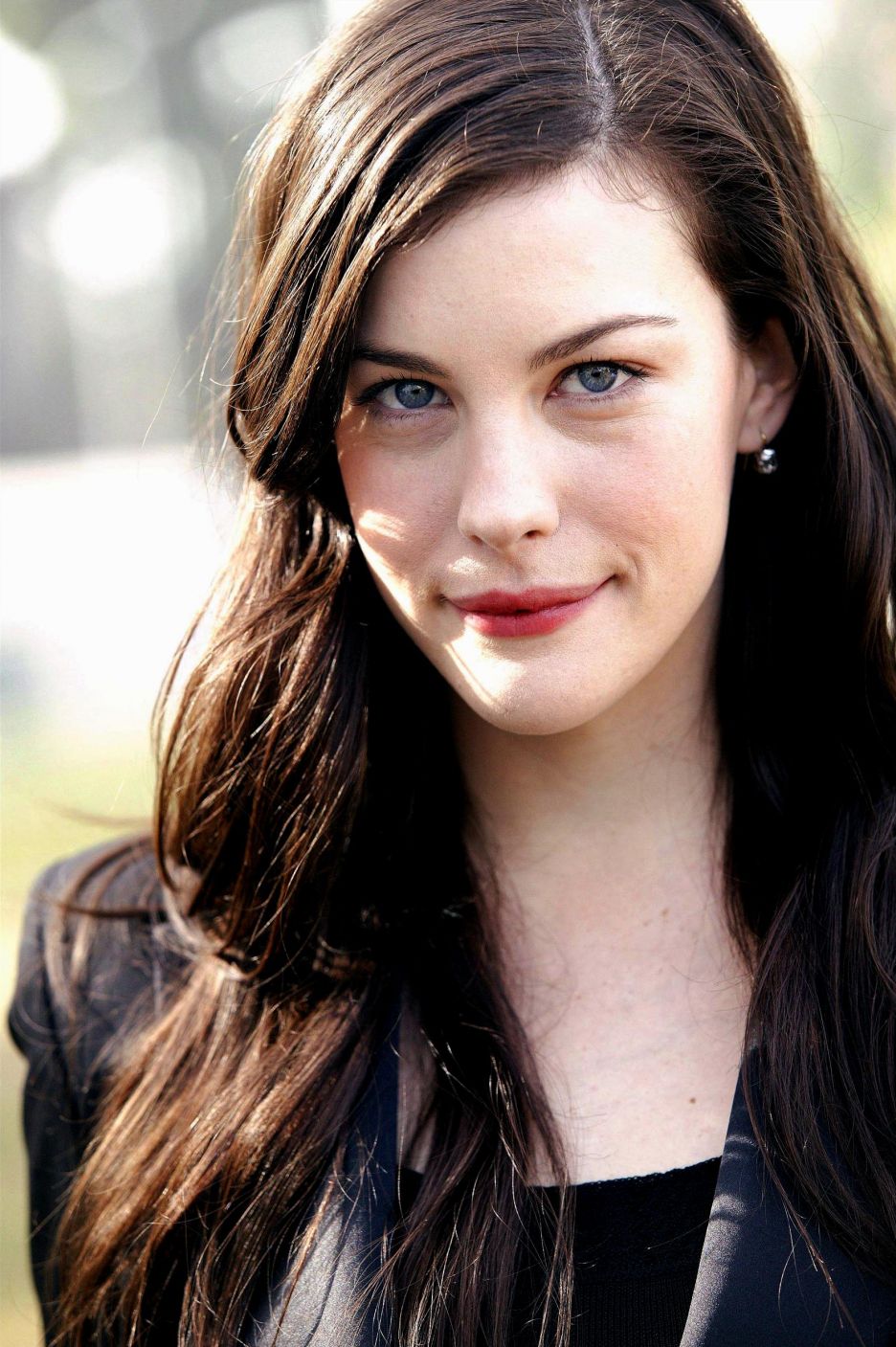 Лив это. Liv Tyler. Тайлер гиф. Актриса Лив Тайлер. Лив Тайлер фото.