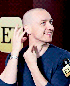 tumblr_nrjpsdUQmm1rs88yxo2_r1_250.gif