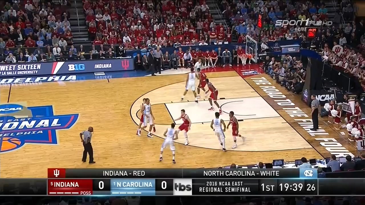NCAAM 2015-2016  March Madness  Sweet 16®  East  25.03.2016  (5) Indiana vs. (1) North Carolina.mkv_20160328_171910.484.jpg