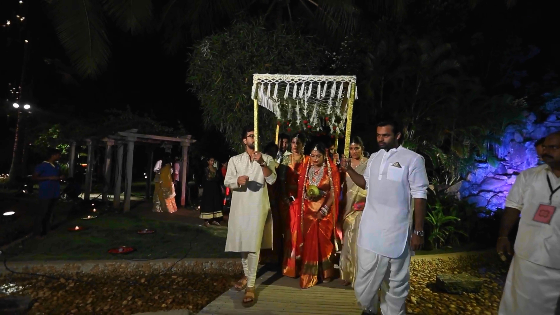 Chiranjeevi's Daughter Sreeja wedding - idlebrain_com-0-00-17-668.jpg