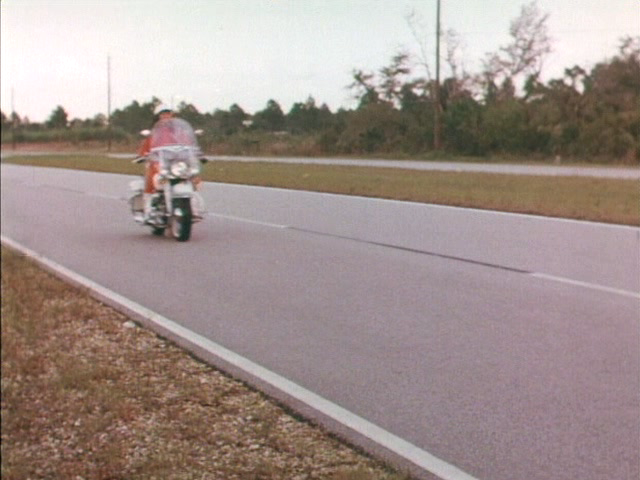 на колесах_T02[(021841)13-04-40].PNG