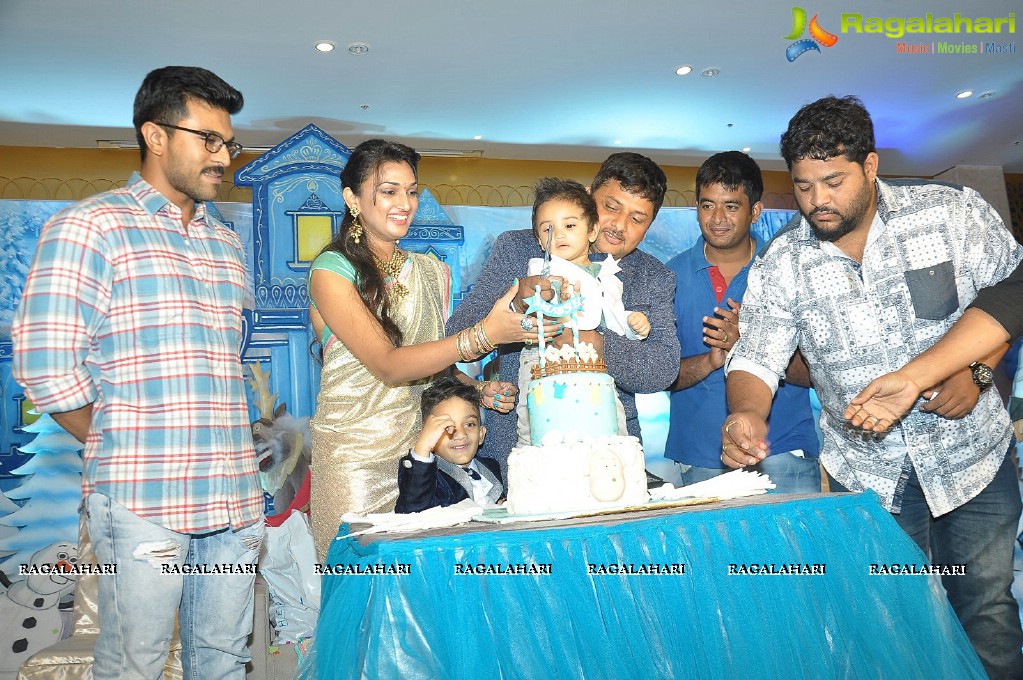 surender-reddy-son-birthday74.jpg