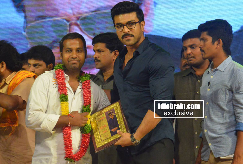 birthday2016-chiranjeevi33 (2).jpg