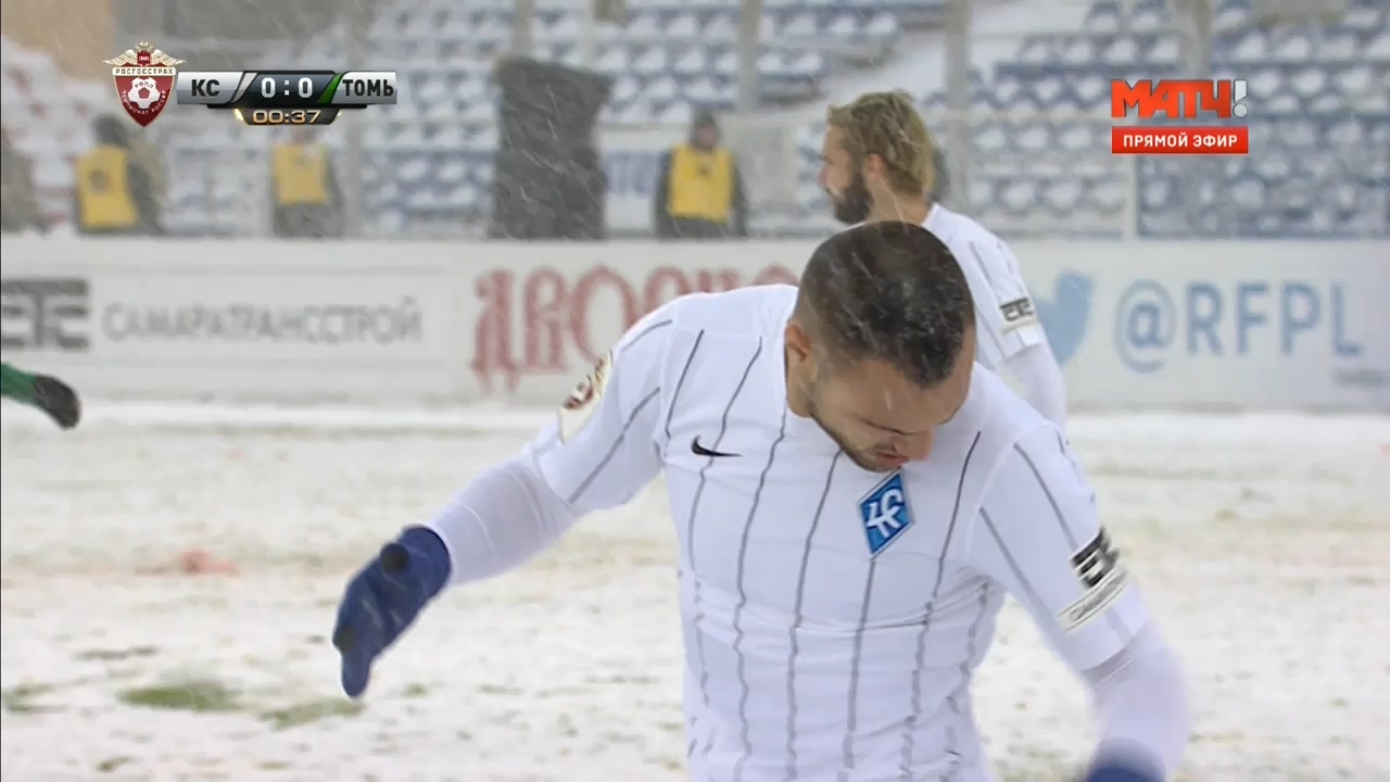 Чемпионат России 2016-2017  15-й тур  Крылья Советов (Самара) - Томь (Томск)  Матч ТВ.ts_20161127_230306.375.jpg