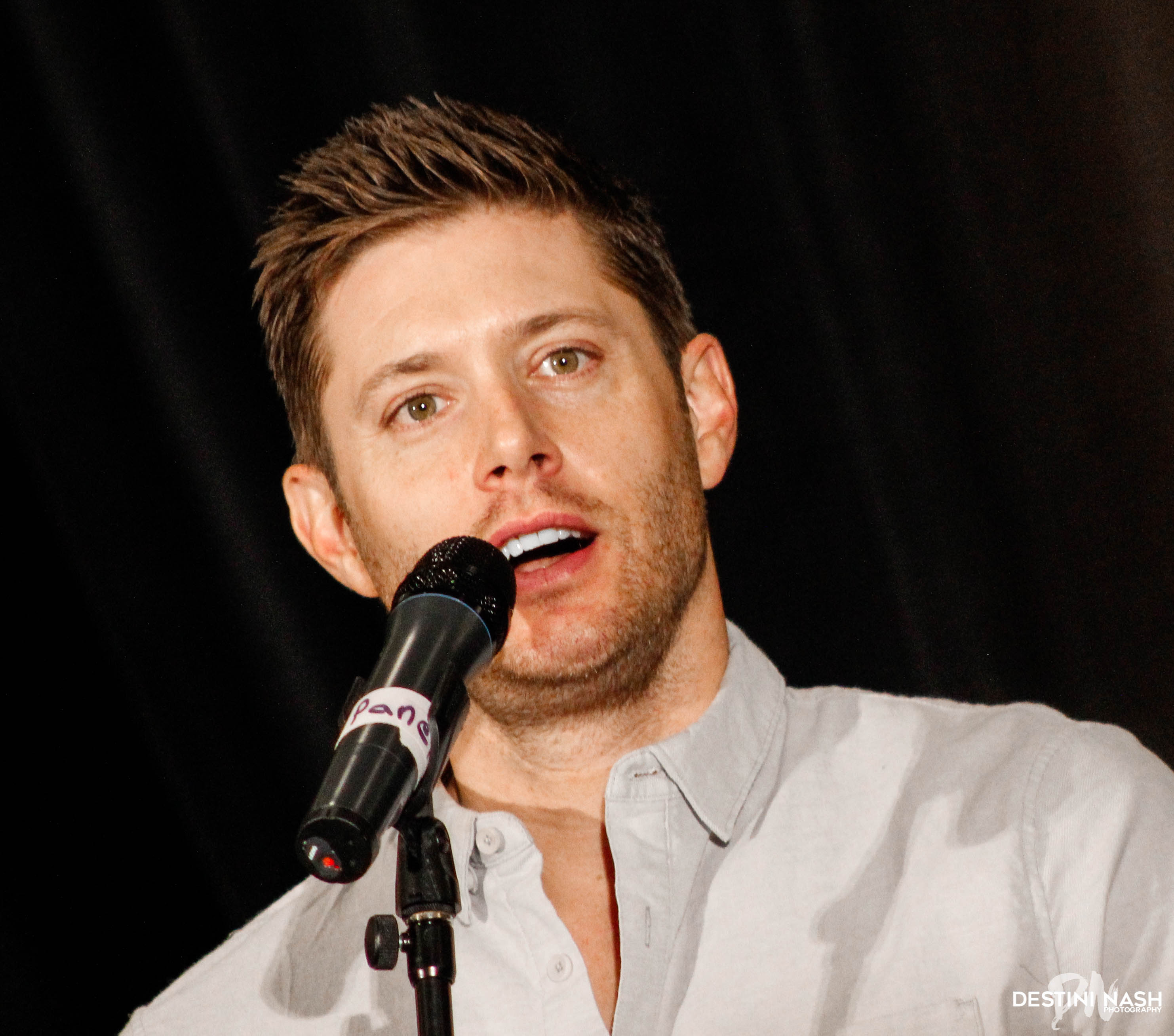 Jensen Ackles (#DallasCon)_00037.jpg