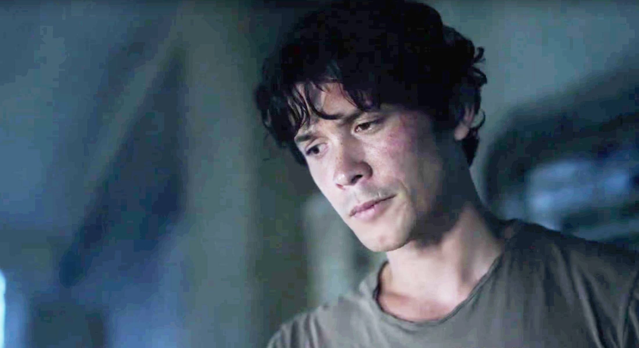 The-100-season-4-Bellamy.png