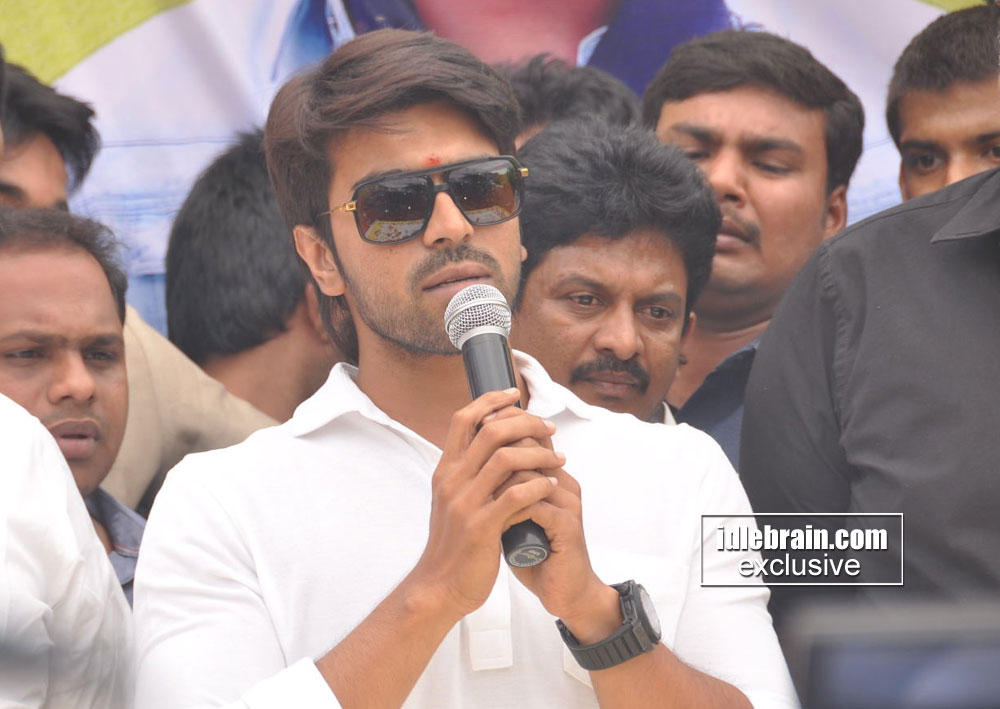 birthday2014-ramcharan11.jpg
