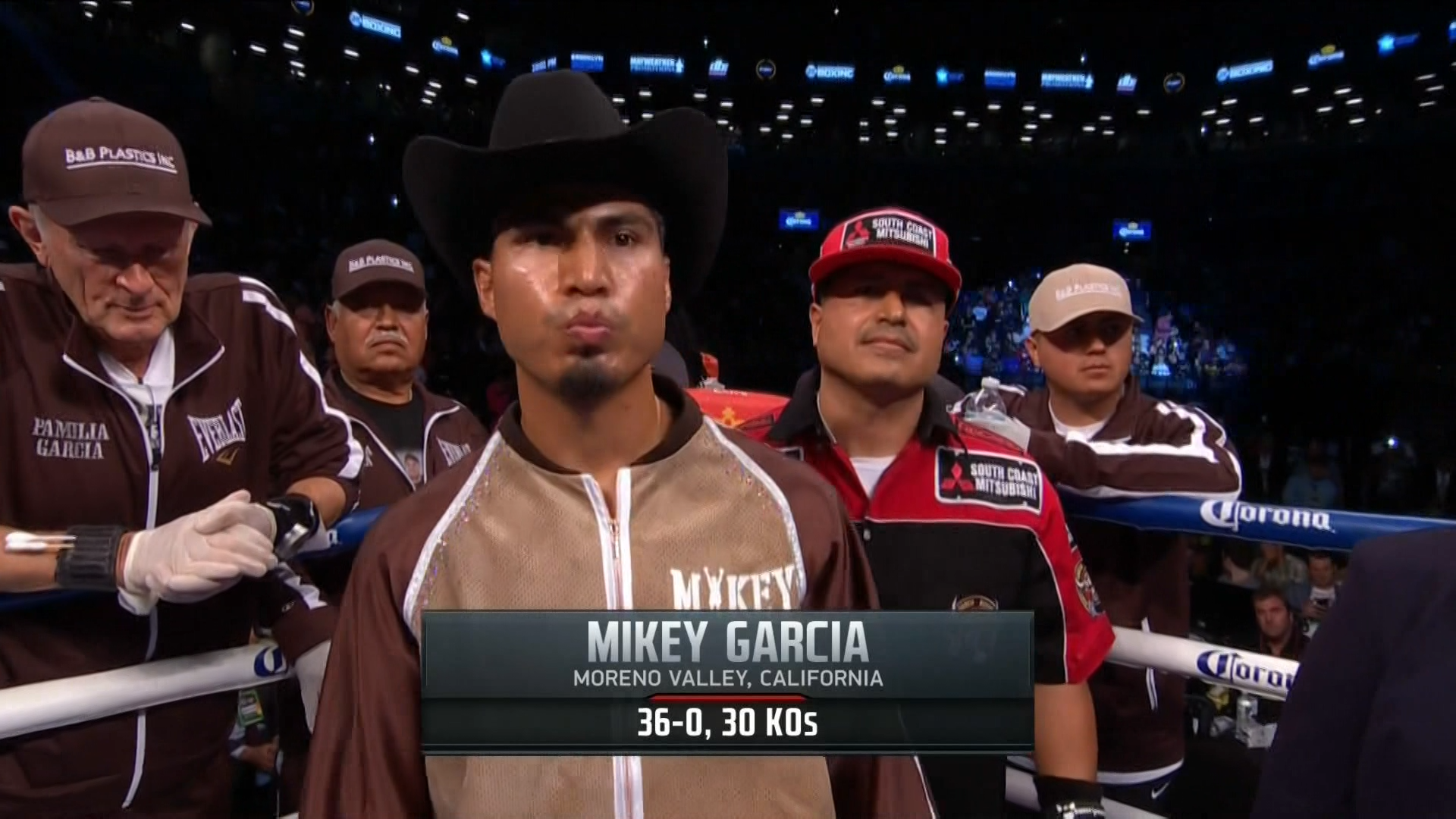 Mikey Garcia vs. Adrien Broner_29.07.2017.2017_HDTV 1080i_EN-dd.ts_snapshot_01.50_[2017.07.30_05.04.24].png