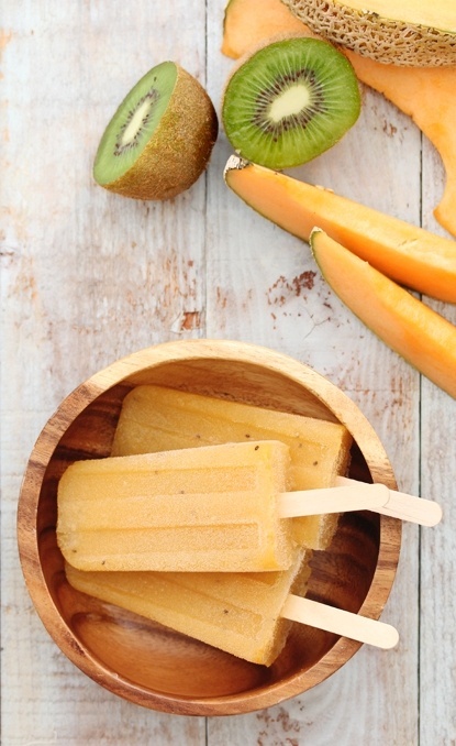 df379cccc1c2ca9865a778f490454692--kiwi-popsicles-alcoholic-popsicles.jpg