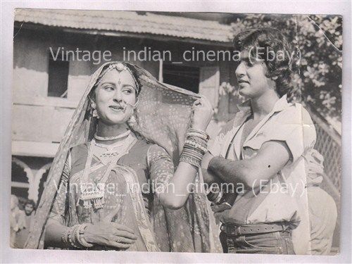Original-Bollywood-photo-kumar-Gaurav-Poonam-In-Romance-1983.jpg