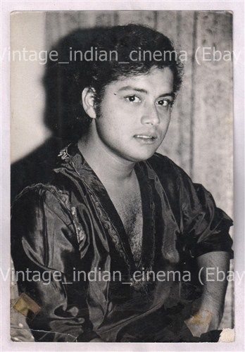 Original-Bollywood-photo-SACHIN-In-TRISHUL-1978-10cmX16cm.jpg