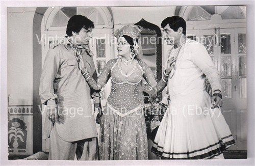 Original-Bollywood-photo-Kader-khan-Jayshree-T-In-Maa.jpg