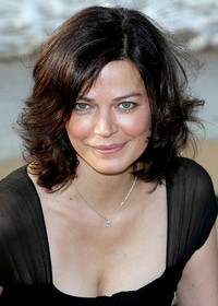 Марианн Деникур