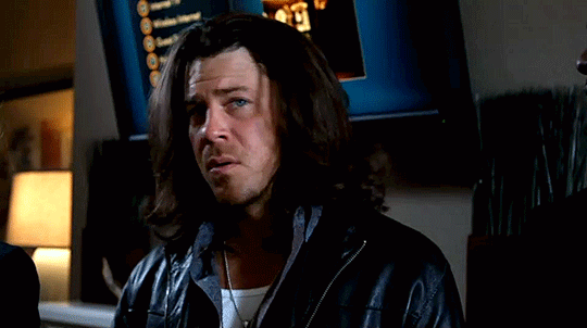 215 tumblr_oaizpcOBrb1vpmh91o2_540.gif