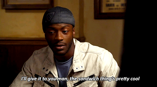 214 tumblr_oafuwetKy91vpmh91o4_540 4.gif