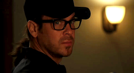 304 tumblr_oatzr4tR8M1vpmh91o2_540 2.gif