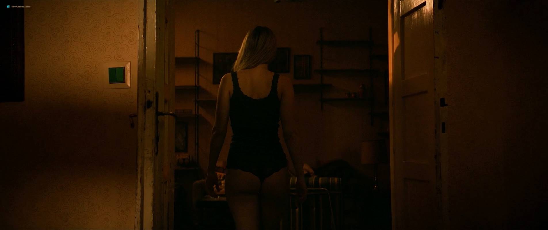 Jennifer-Lawrence-nude-topless-and-butt-Red-Sparrow-2018-HD-1080p-Web-015.j...