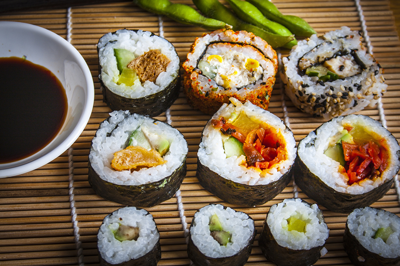 Seafoods_Sushi_Rice_543249_1280x853.jpg