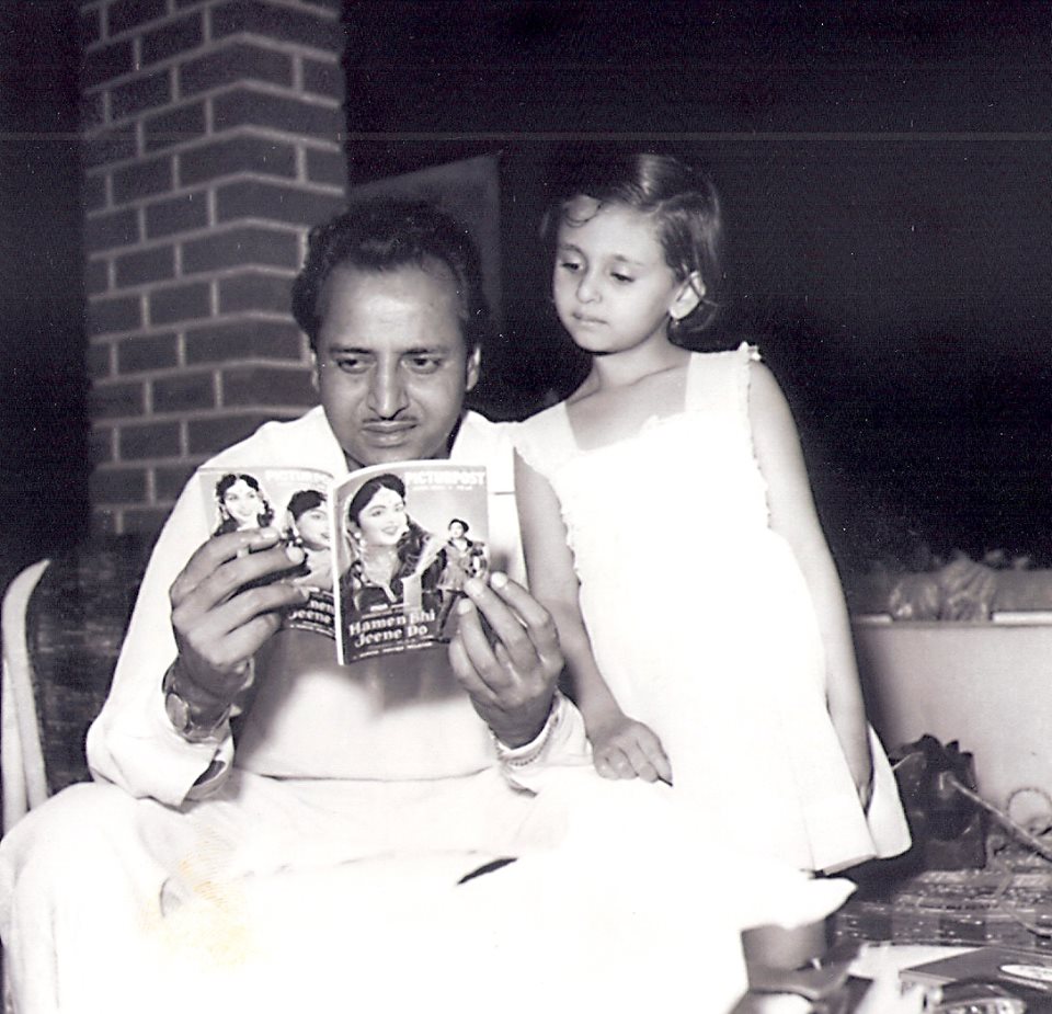 Pran with daughter Pinky..jpg