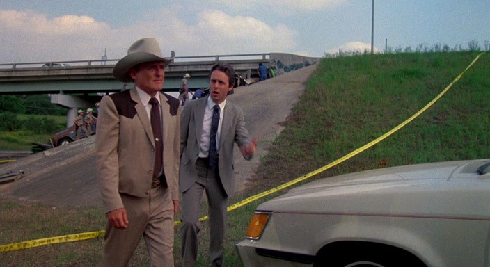Texas.Chainsaw.Massacre.2.1986.hdrip_[1.46][(019546)20-20-33].PNG